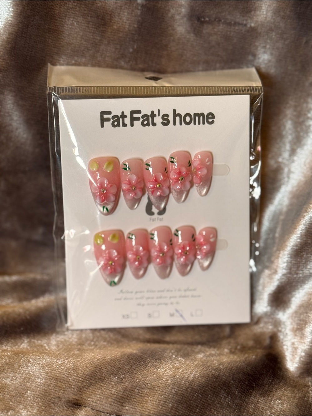 💅#588- Handmade Nails Medium Almond Floral Cat-Eye 2.5